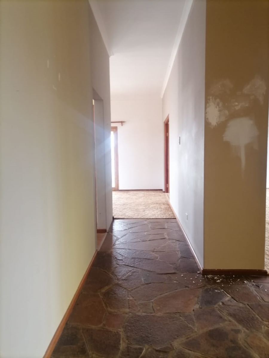 To Let commercial Property for Rent in Moorreesburg Rural Western Cape